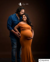 Load image into Gallery viewer, Mustard Convertible gown M-XL