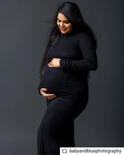 Load image into Gallery viewer, Olivia Gown- Black M-L