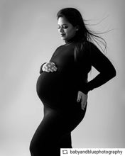 Load image into Gallery viewer, Olivia Gown- Black M-L