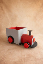 Load image into Gallery viewer, Train