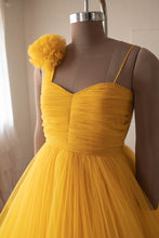 Load image into Gallery viewer, Alaina Gown L-XL