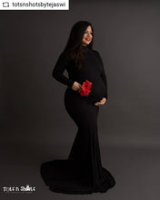 Load image into Gallery viewer, Olivia Gown- Black M-L