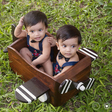 Load image into Gallery viewer, Aeroplane