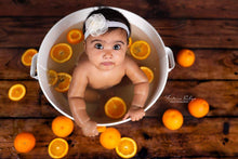 Load image into Gallery viewer, Bath Tub - White