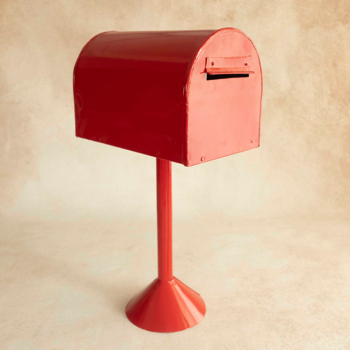 Side Props – Artista Cbe Rentals