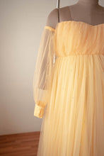 Load image into Gallery viewer, Merlin Gown L-XL
