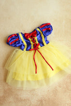 Load image into Gallery viewer, Snow White Princess Frock 6-9m
