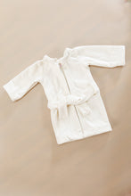 Load image into Gallery viewer, Spa outfit White 3-6m
