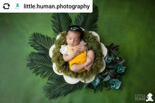 Load image into Gallery viewer, Jessy romper- Yellow 9-12m
