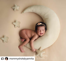 Load image into Gallery viewer, Beige Beanbag Combo
