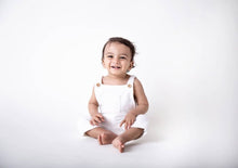 Load image into Gallery viewer, White Fuzzy Romper 9-12m
