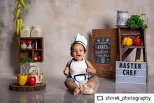 Load image into Gallery viewer, Chef outfit 9-12m
