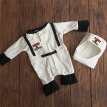 Load image into Gallery viewer, Astronaut outfit 3-6m
