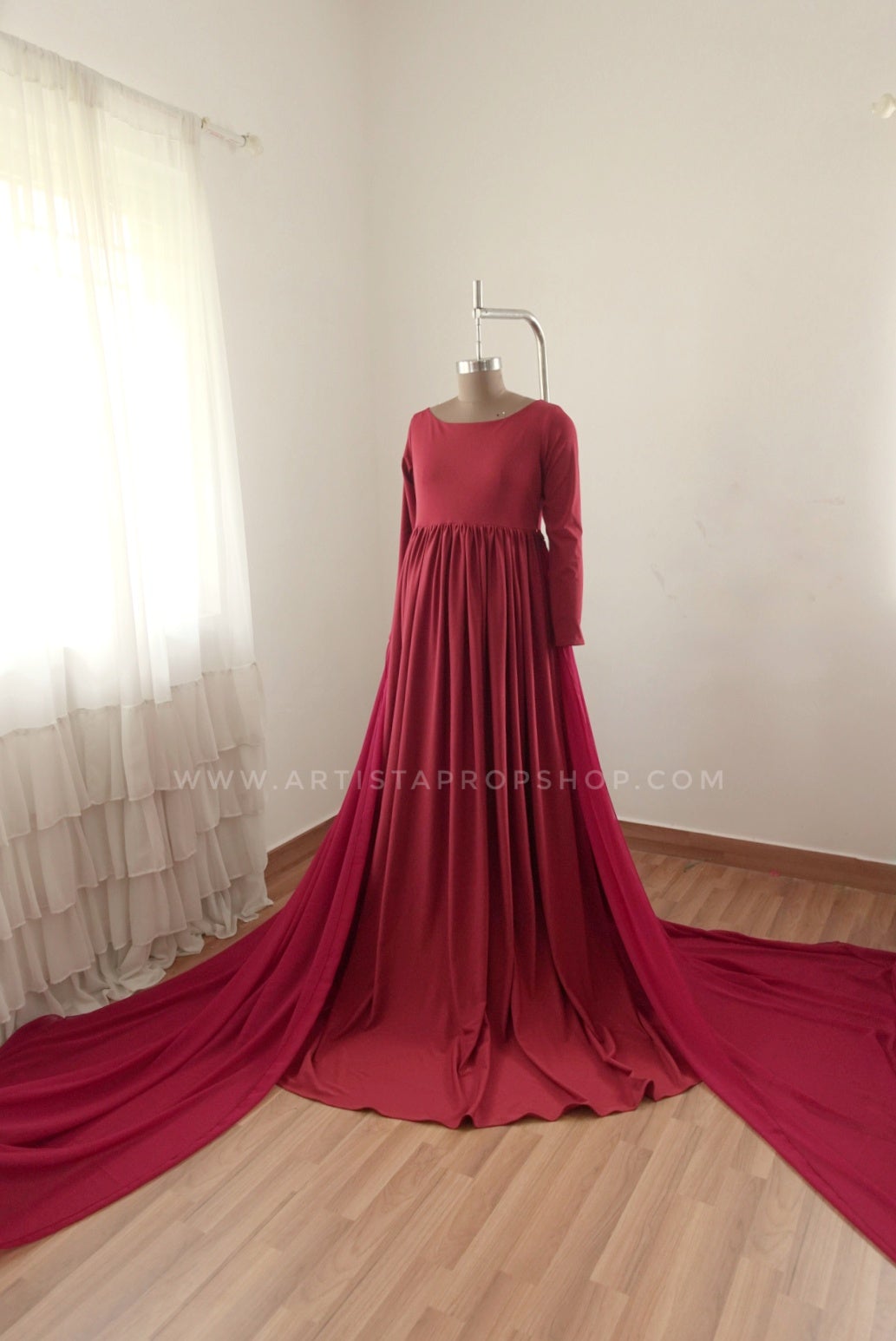 Aurelia Gown With Veil- Burgundy L-XL