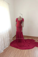 Load image into Gallery viewer, Rachel gown - Burgundy M-L
