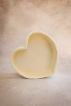Load image into Gallery viewer, Heart Bowl-Cream
