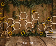 Load image into Gallery viewer, Honey Flower 5X8 ft.
