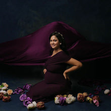 Load image into Gallery viewer, Grape Convertible gown M-XL- With veil
