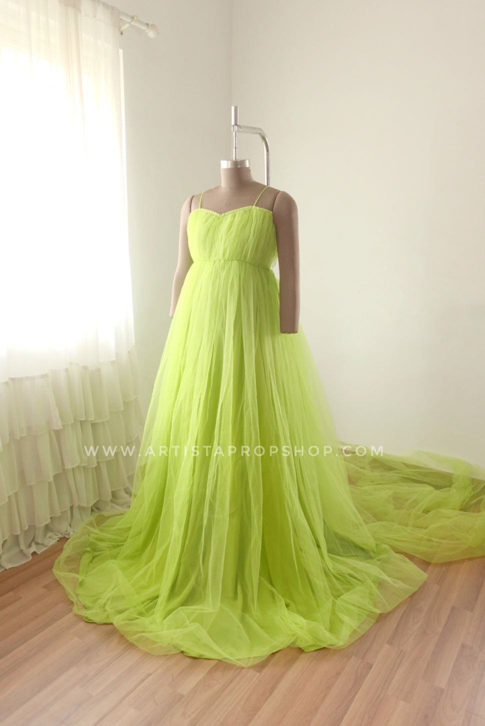 Daisy gown With Veil - Neon green M - L